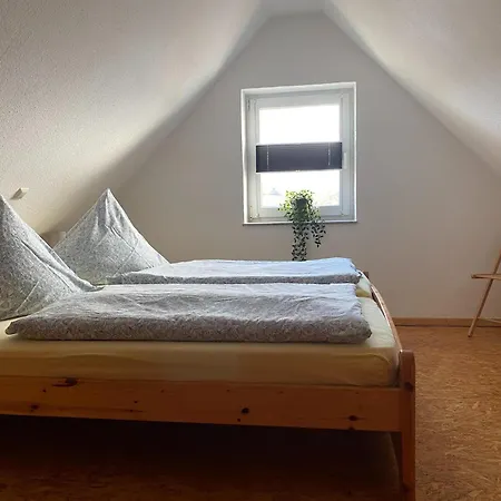 Inviting In With Garden Apartment *