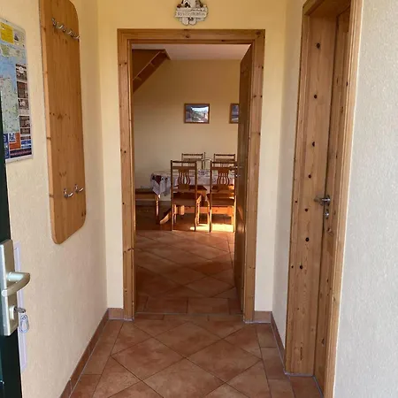 Inviting In With Garden Apartment