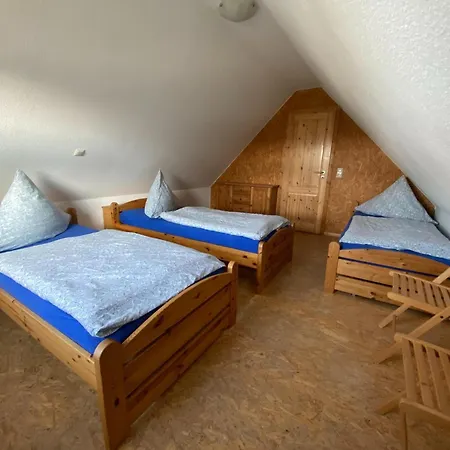 Apartment Inviting In With Garden *