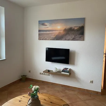 Apartment Inviting In With Garden Pruchten
