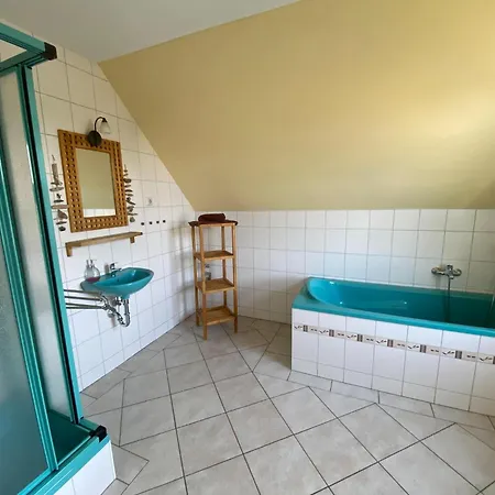 Appartement Inviting In With Garden Pruchten