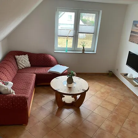 Inviting In With Garden Appartement *